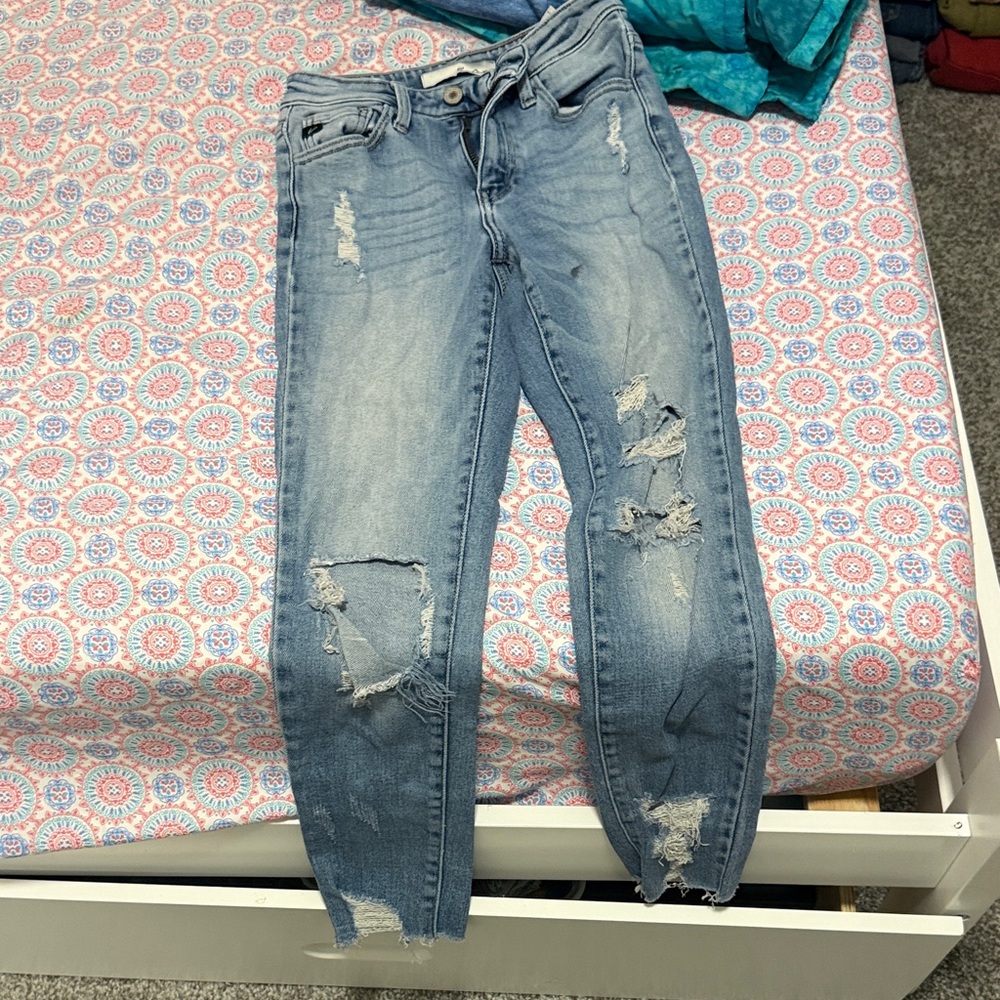 KanCan Light Blue Distressed Ankle Jeans
